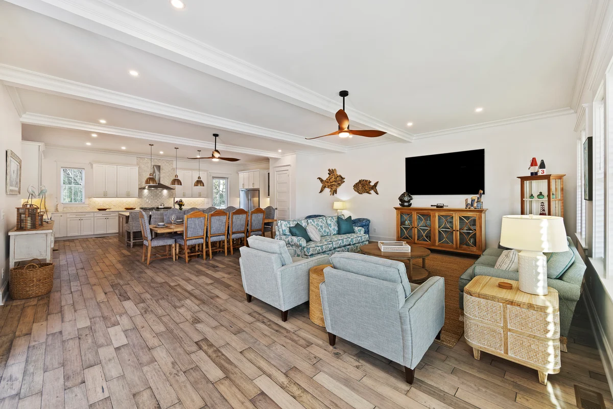 Wander Isle Palms Inlet