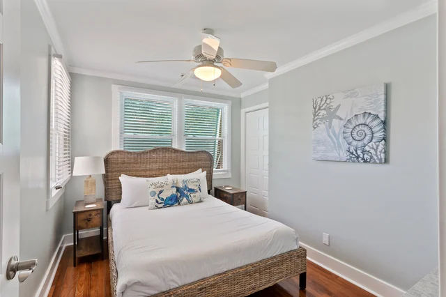 Bedroom 1 image 1