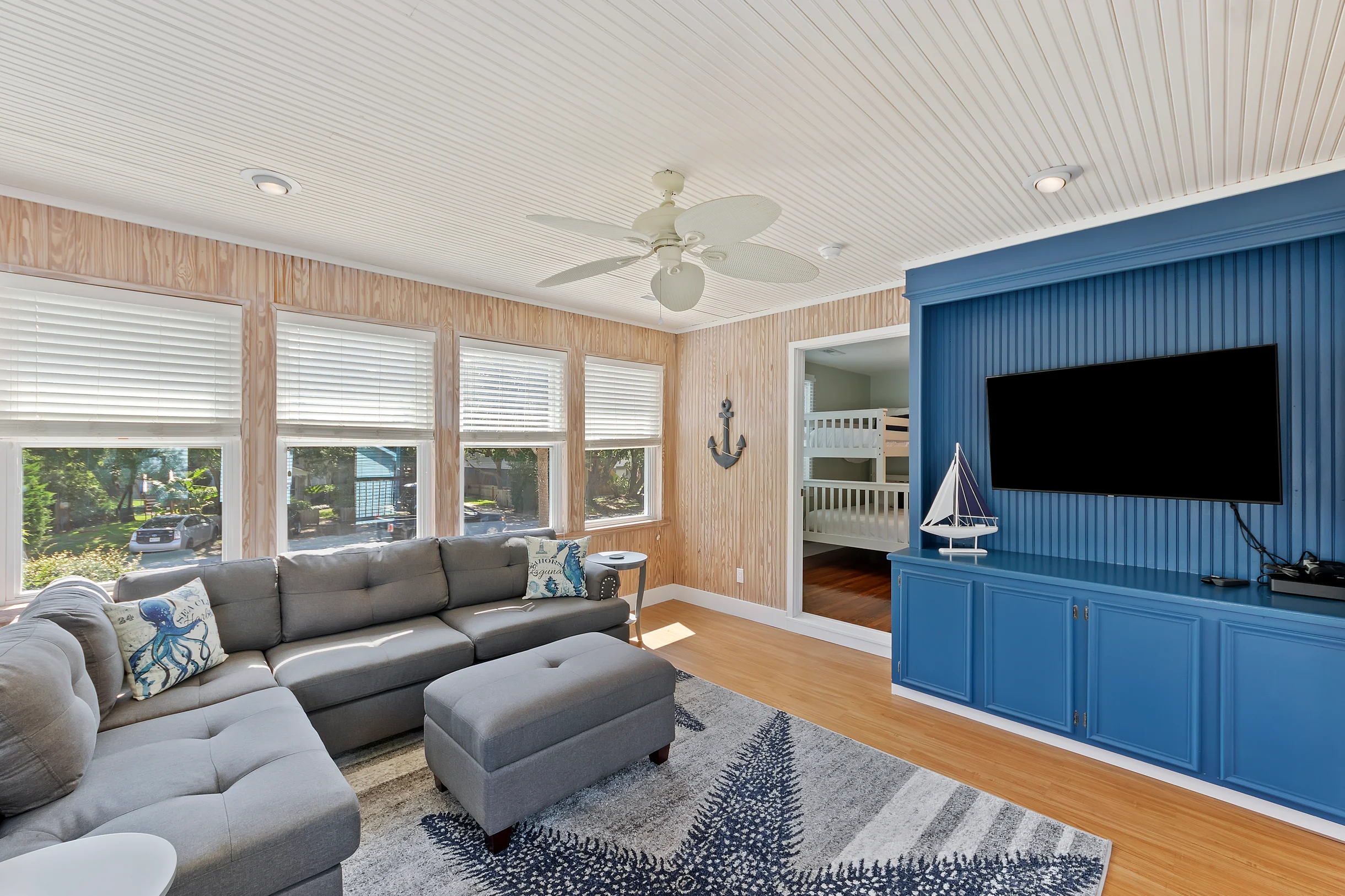 Wander Isle Lotus #17