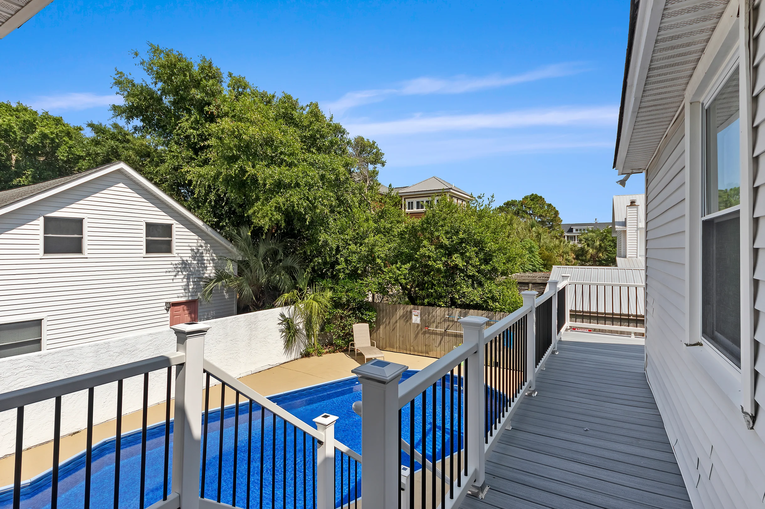 Wander Isle Lotus #18