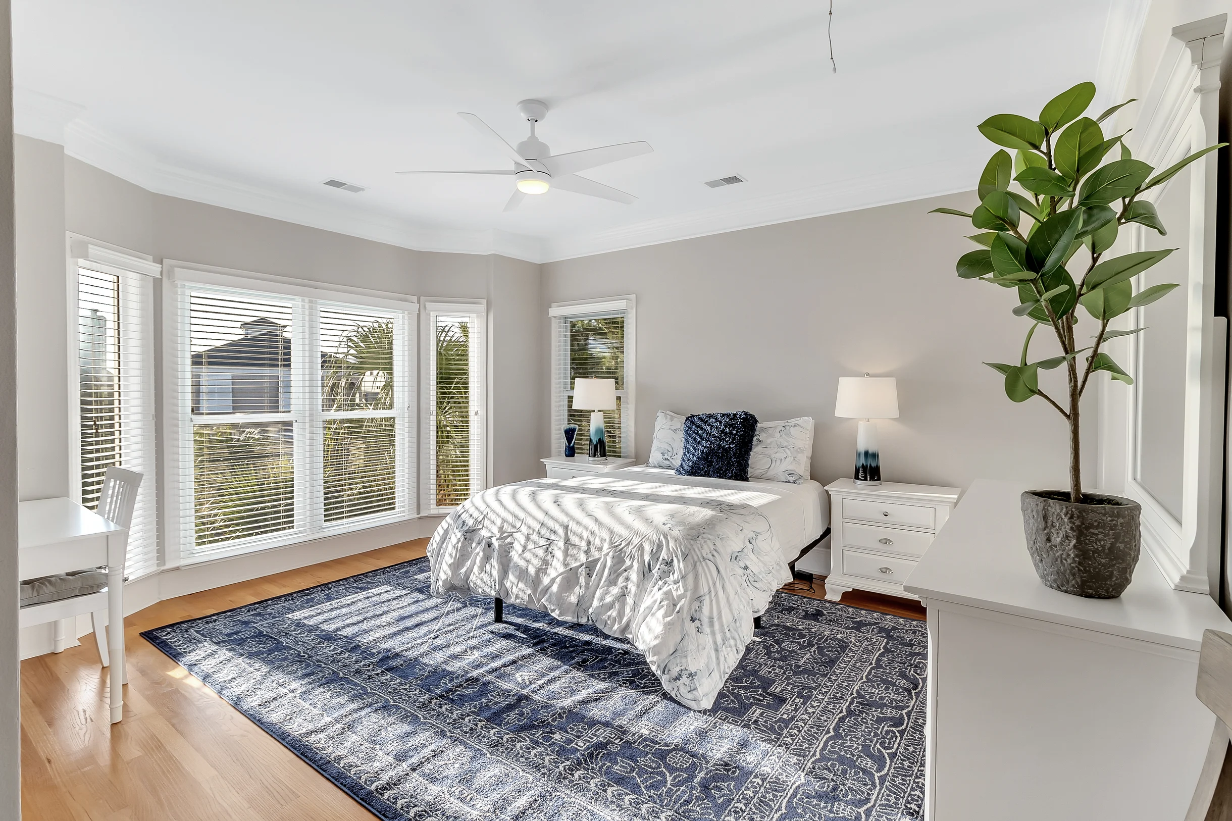 Wander Palms Sands #18