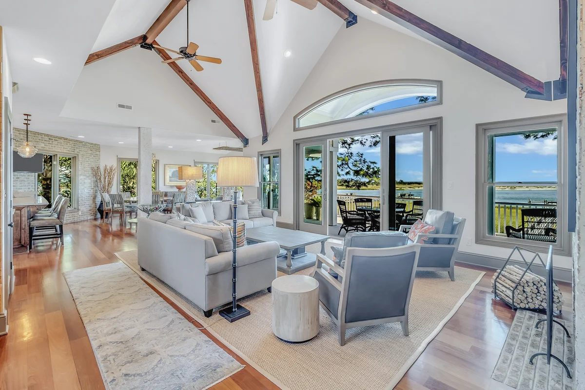 Wander Seabrook Marshfront