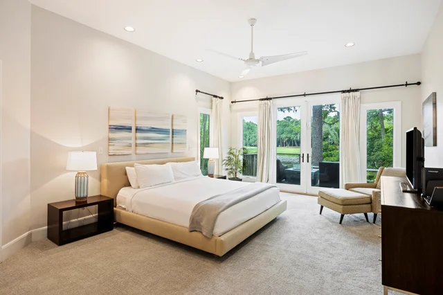 Bedroom 1 image 1