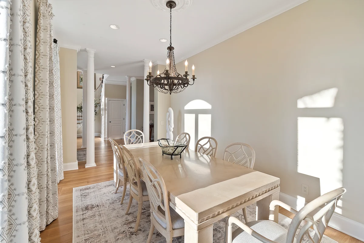 Wander Ocean Palms Drift