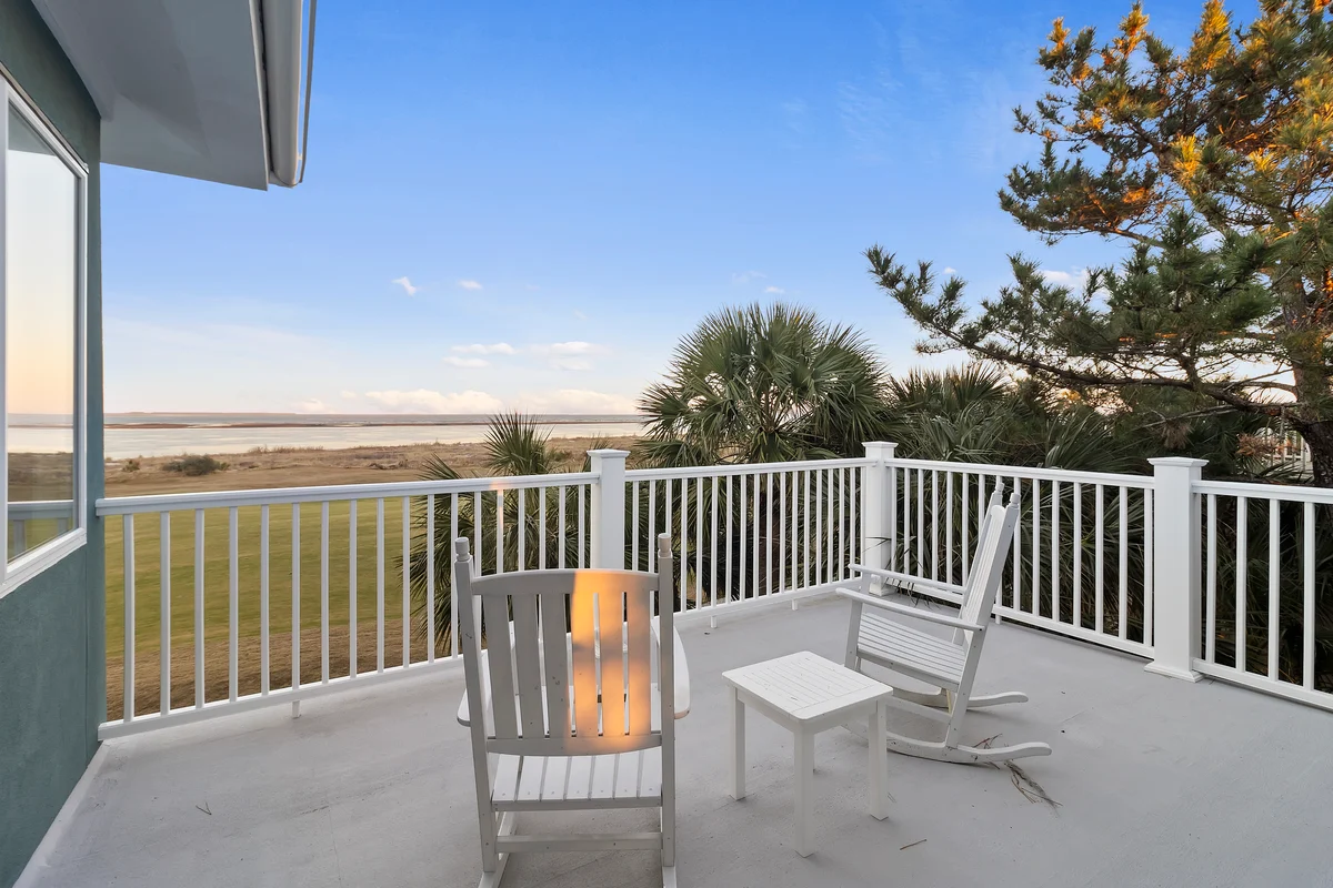 Wander Ocean Palms Drift