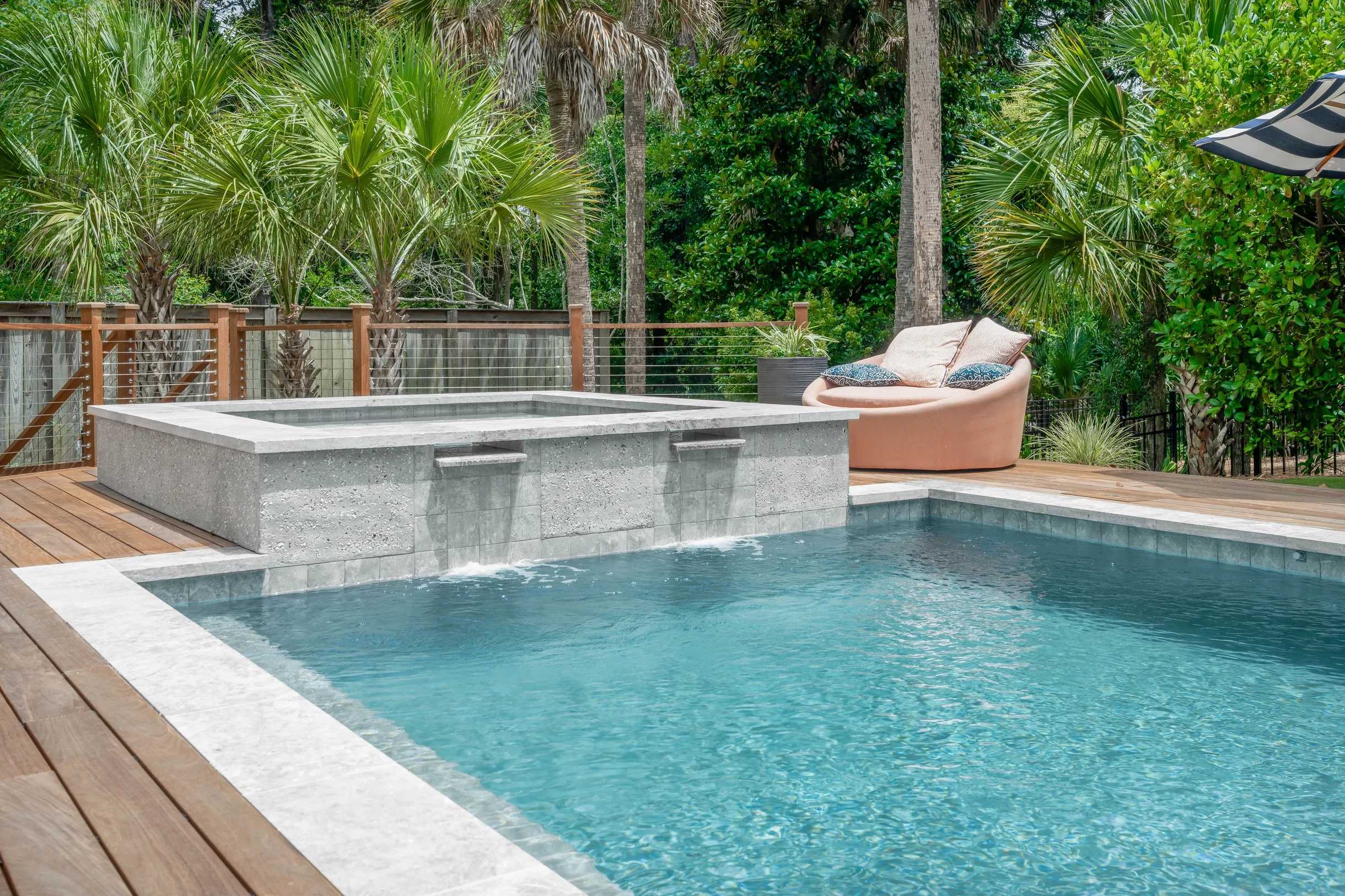 EA2B: 2B Eugenia Avenue #36