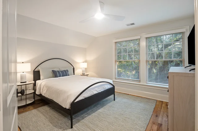 Bedroom 3 image 1