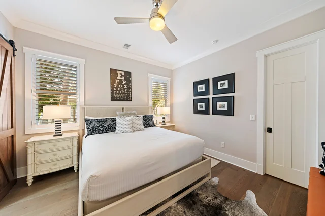 Bedroom 1 image 1