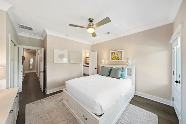 Bedroom 6 image 1