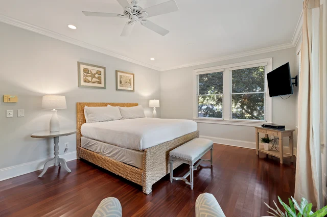Bedroom 3 image 1