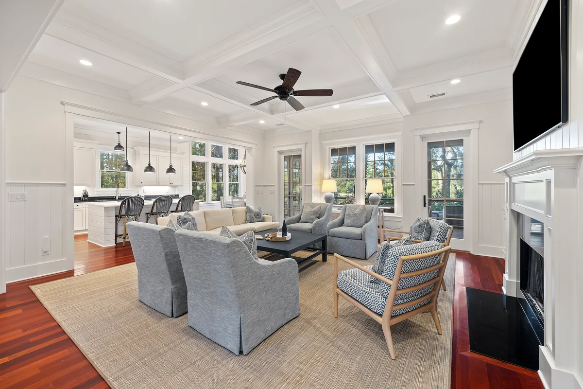 Wander Kiawah Herons