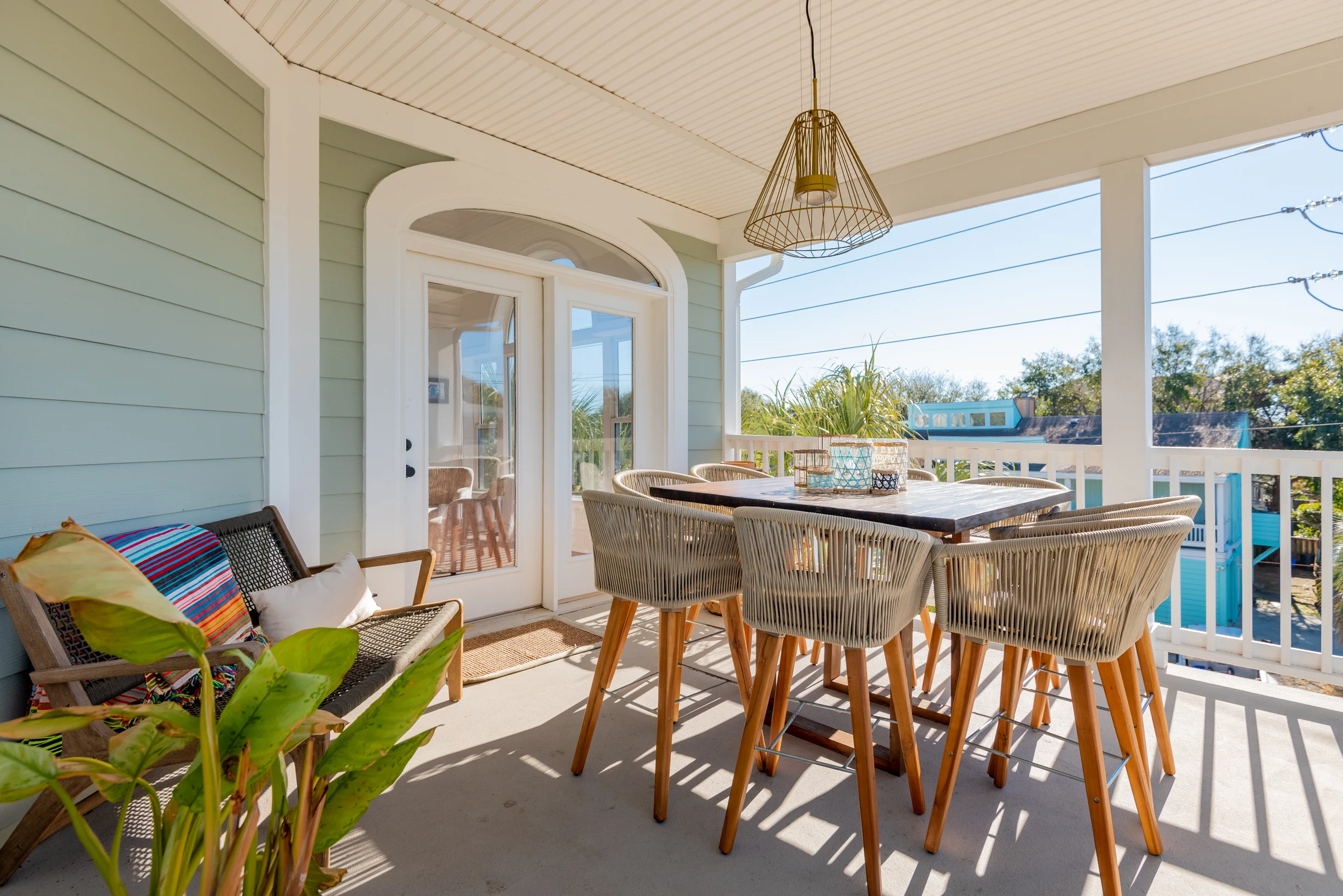 Wander Palms Island Glow #24