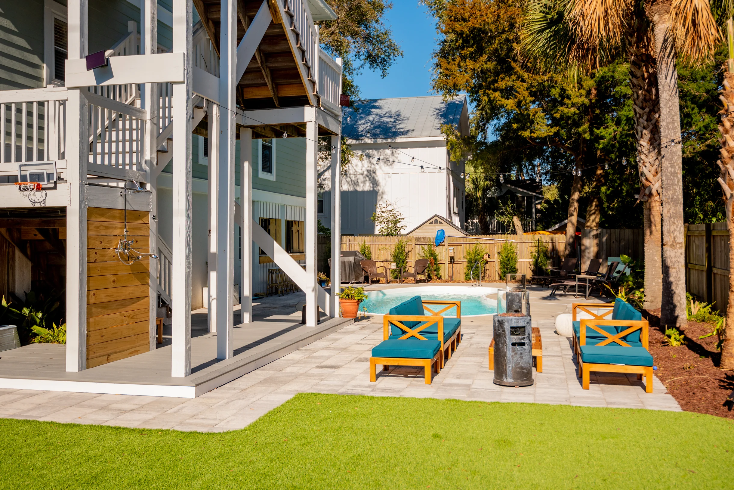 Wander Palms Island Glow #21