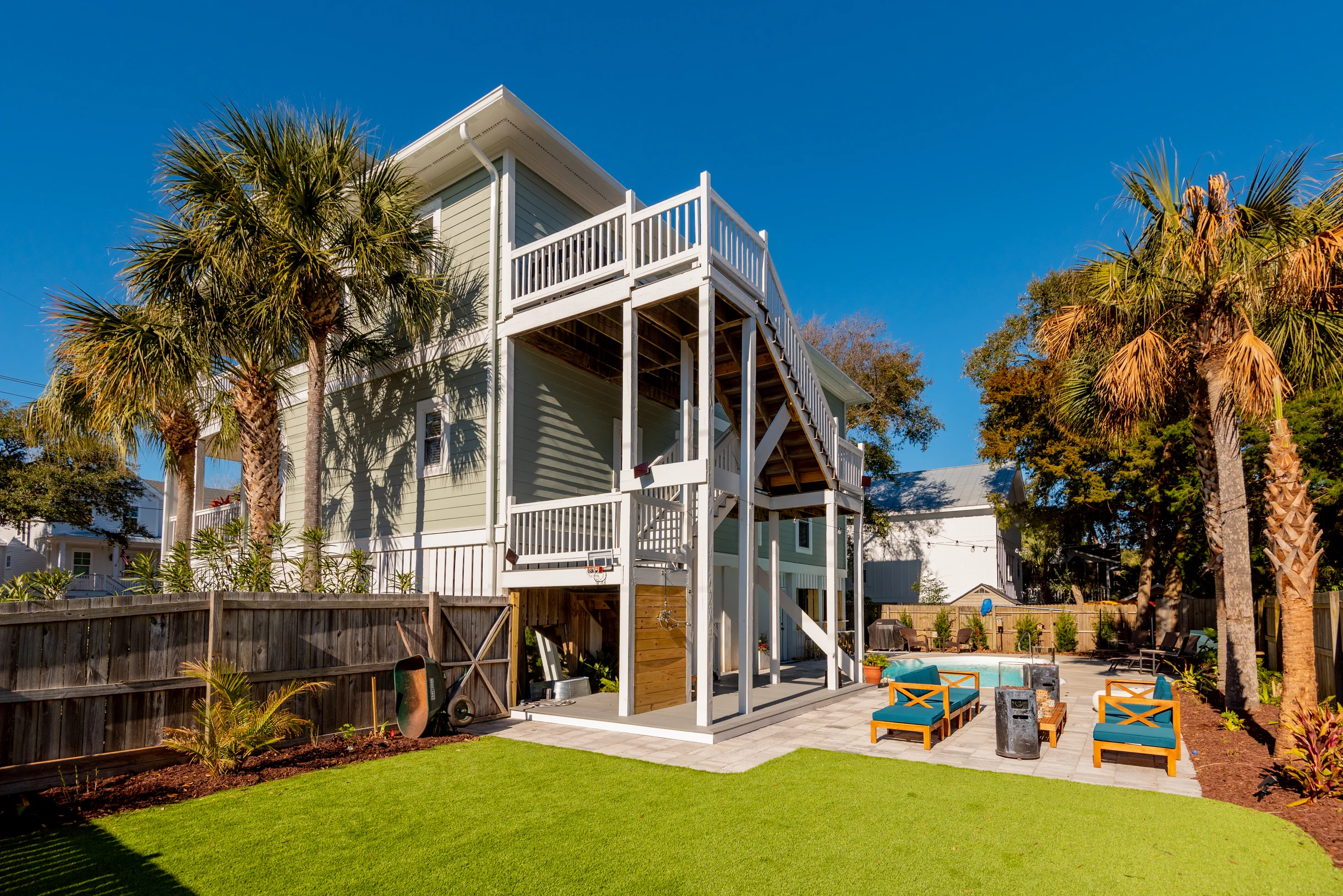 Wander Palms Island Glow #5