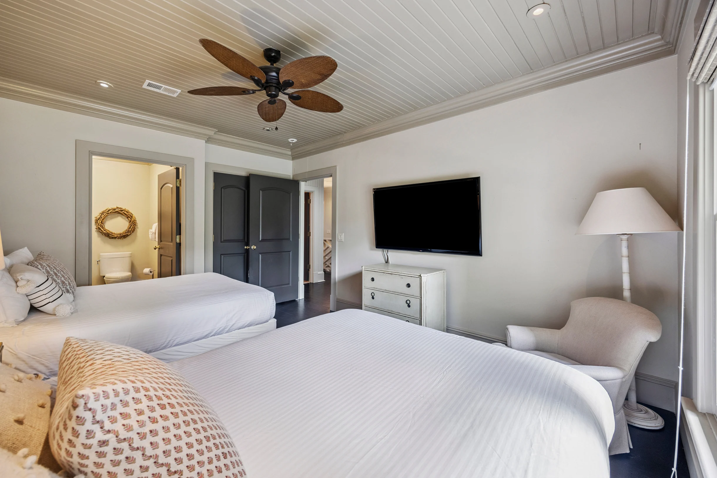 Wander Palms Golden Shores #23