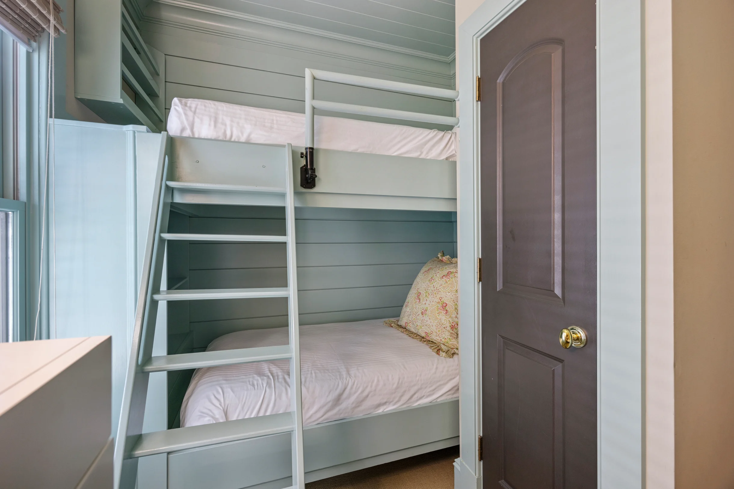 Wander Palms Golden Shores #18