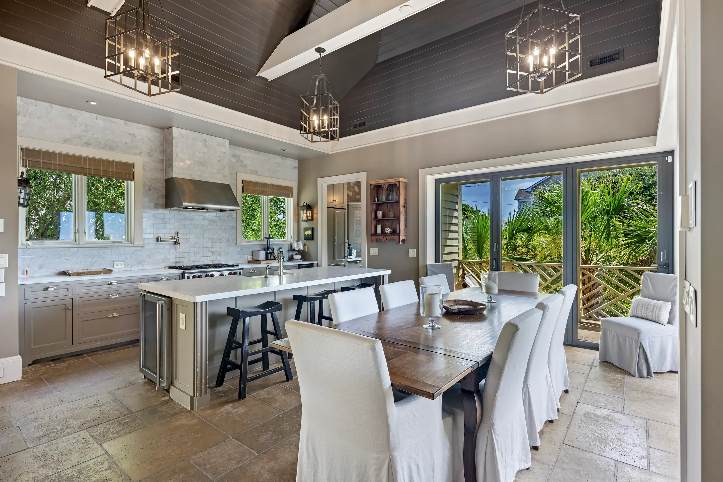 Wander Palms Golden Shores #50