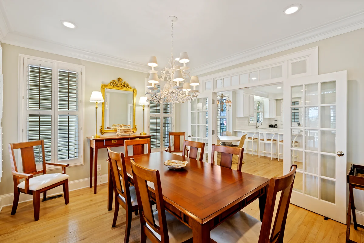 Wander Charleston Coastal