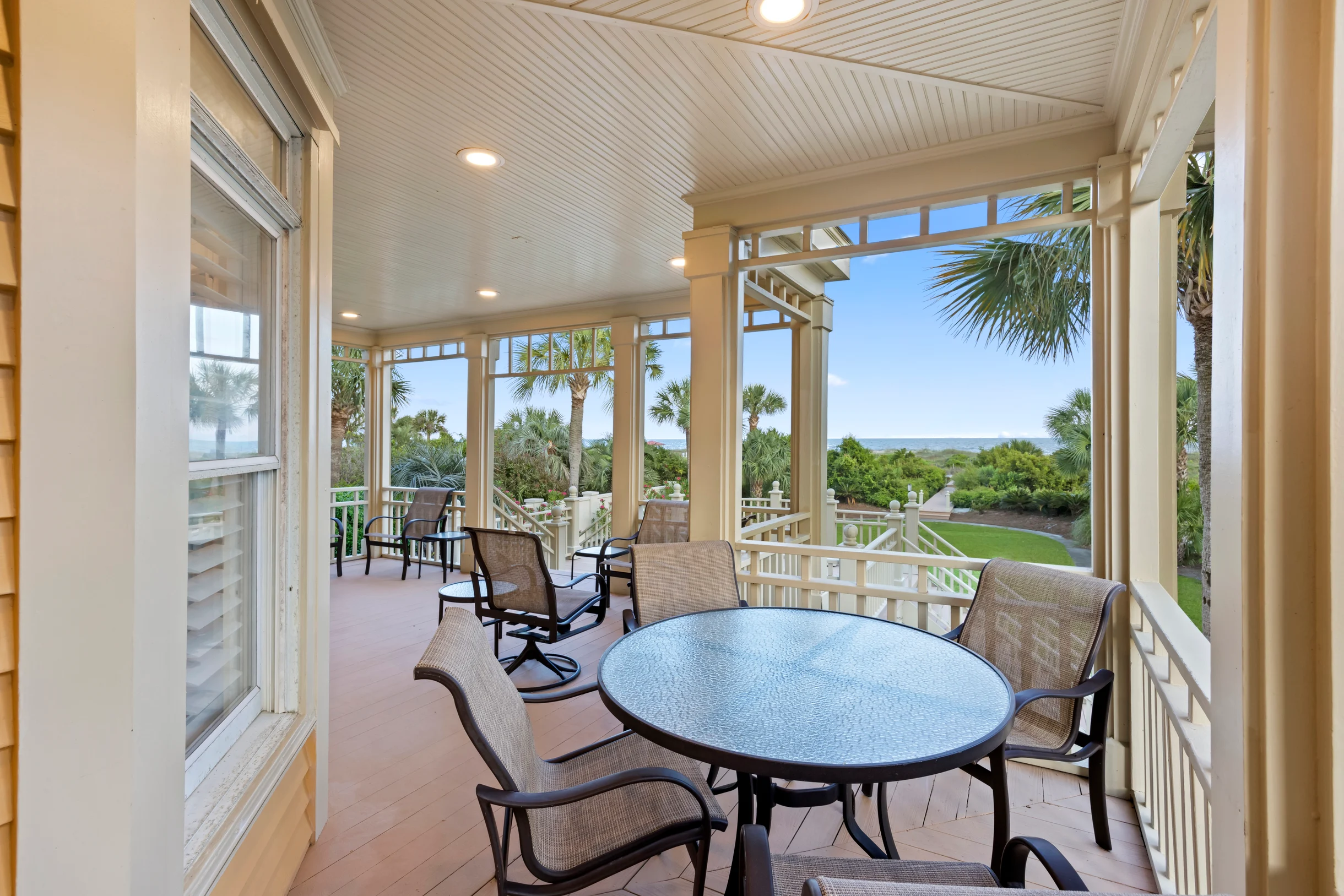 PALM3700: 3700 Palm Blvd. #21