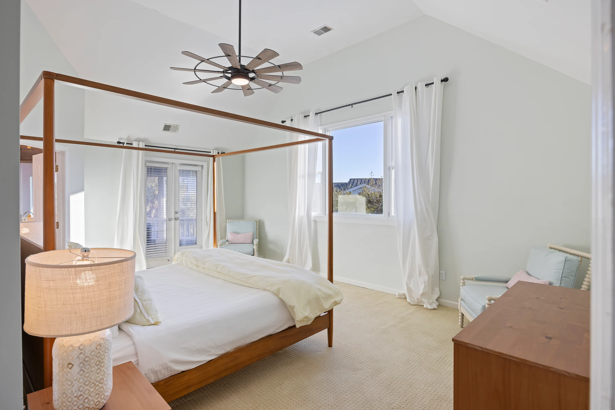 Wander Isle Glow #43