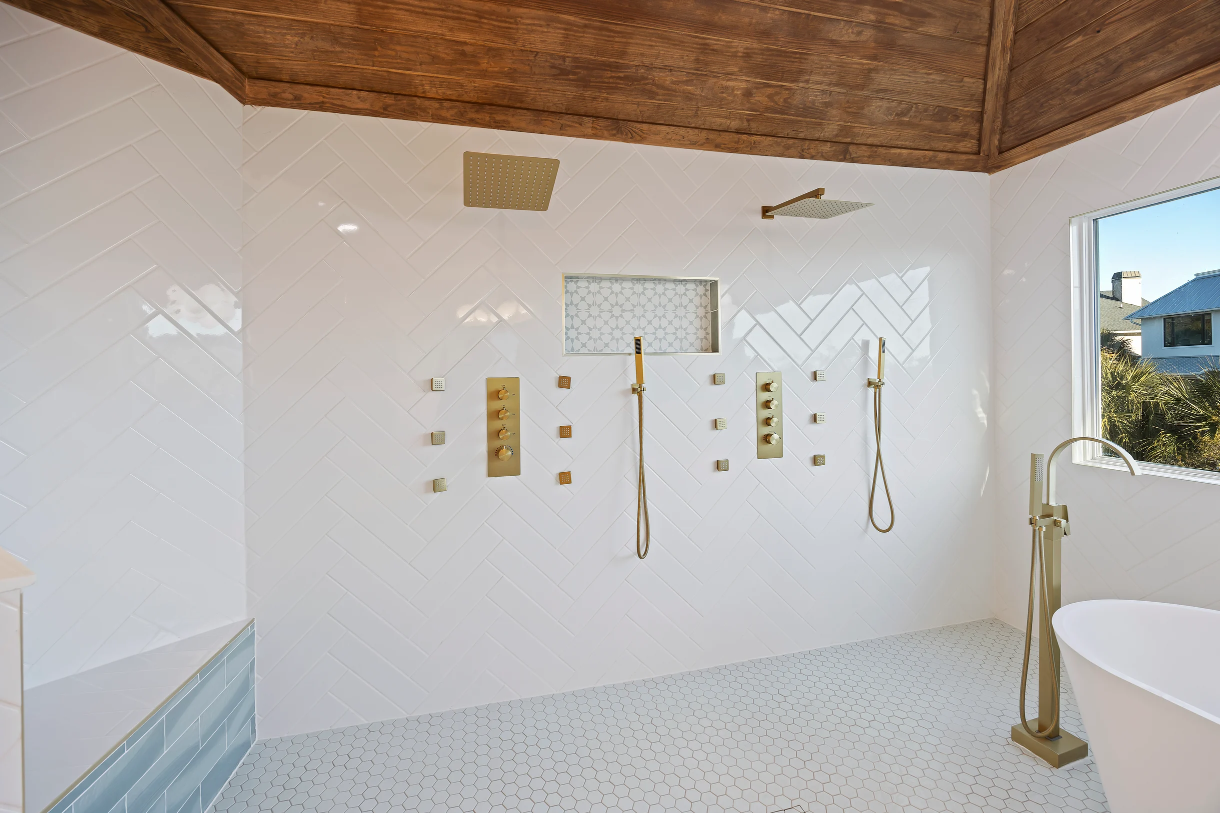 Wander Isle Glow #39