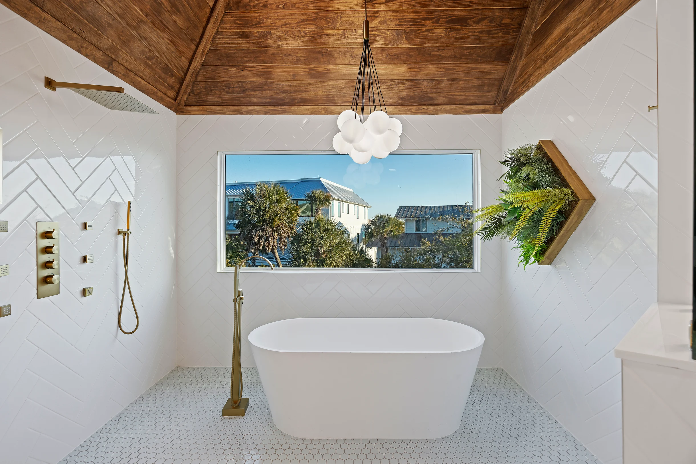 Wander Isle Glow #20