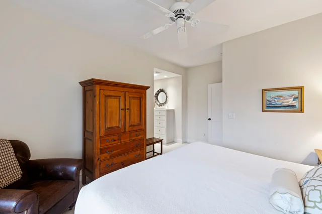 Bedroom 4 image 1