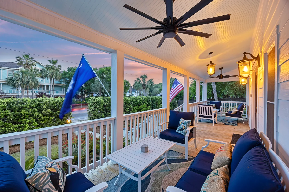 Wander Isle Palms Strand