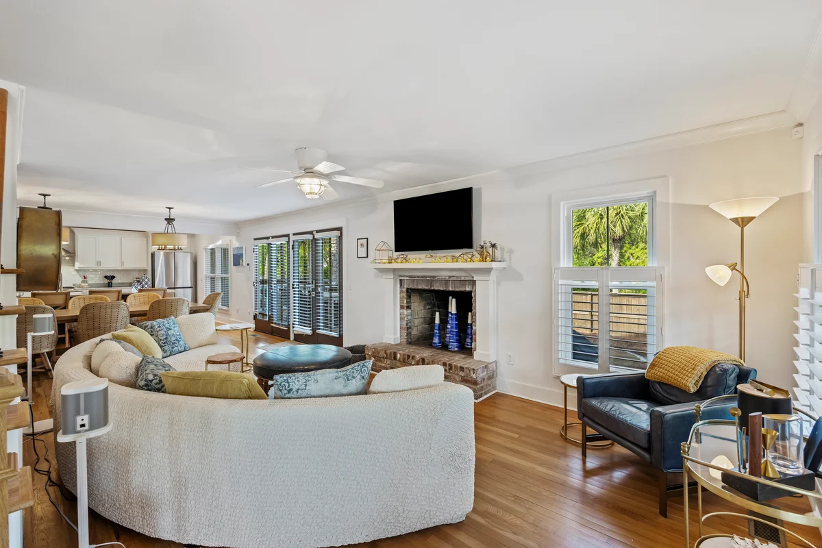 Wander Isle Palms Strand