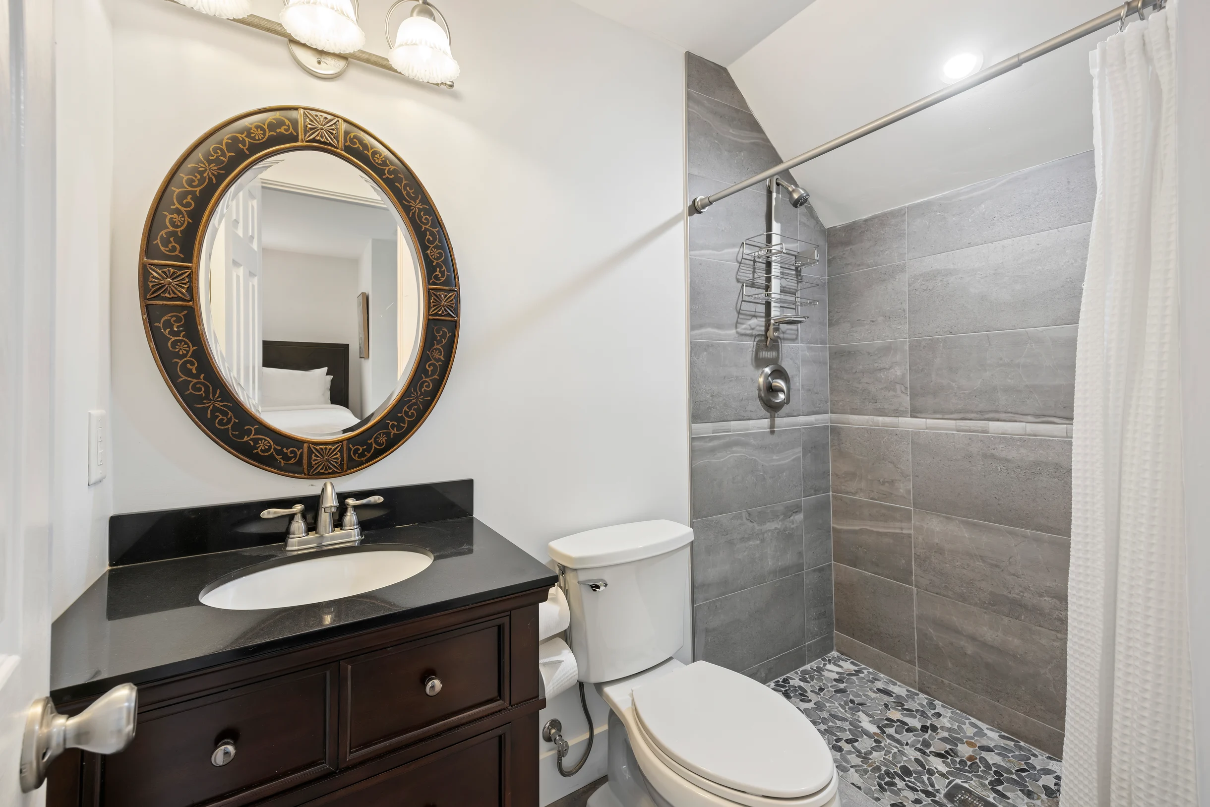 PALM4403: 4403 Palm Blvd. #18