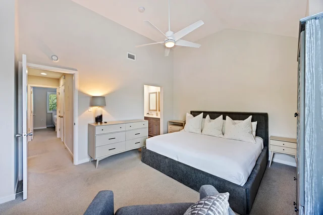 Bedroom 1 image 1