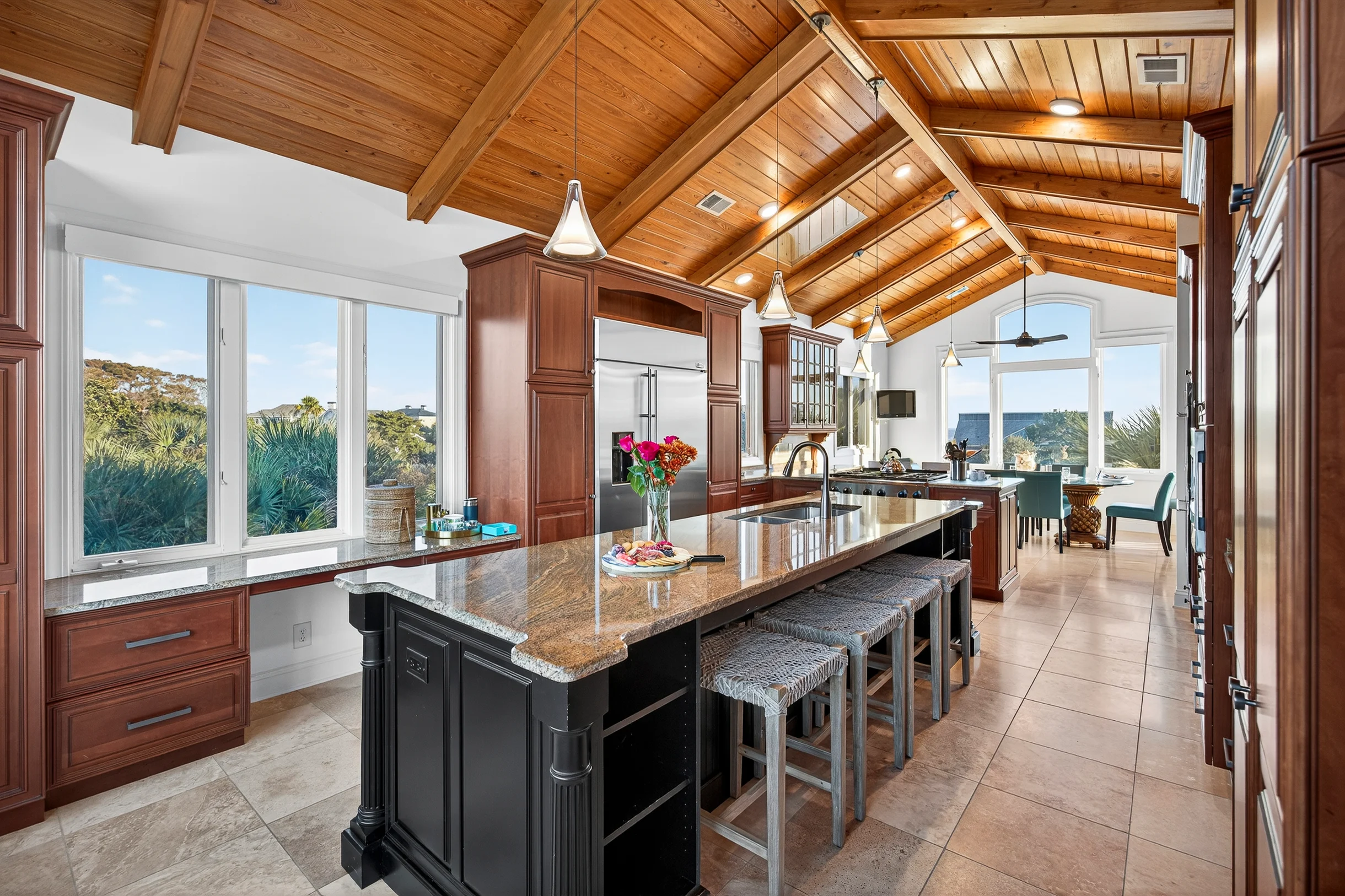 SI3733: 3733 Seabrook Island Road #23