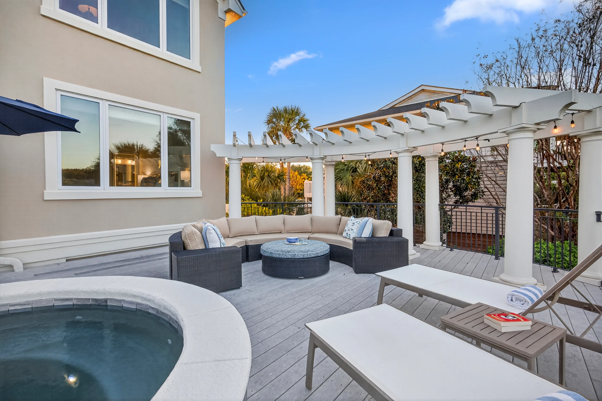 SI3733: 3733 Seabrook Island Road #17
