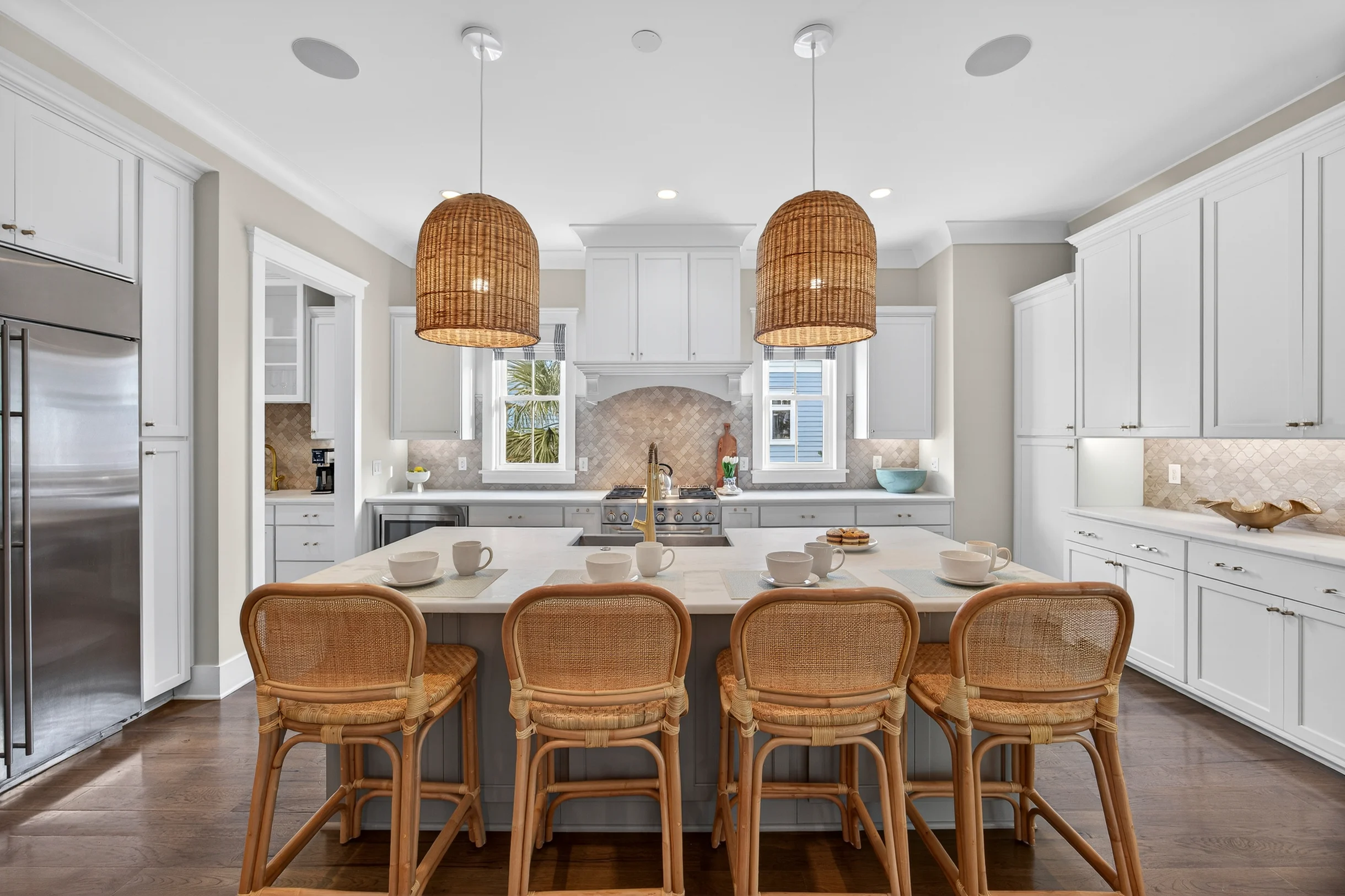 Wander Palms Marsh Glow #50