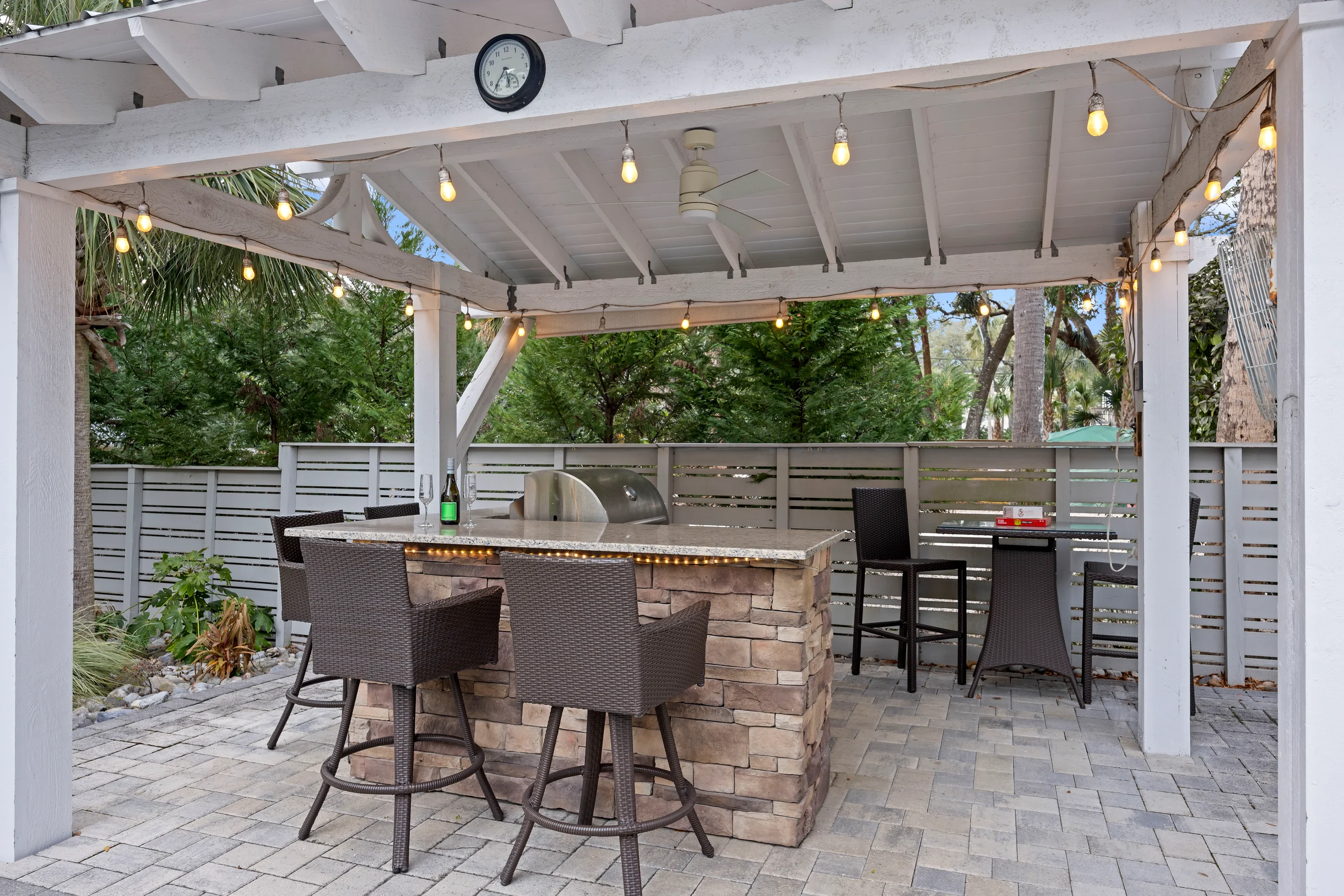 Wander Palms Marsh Glow #60