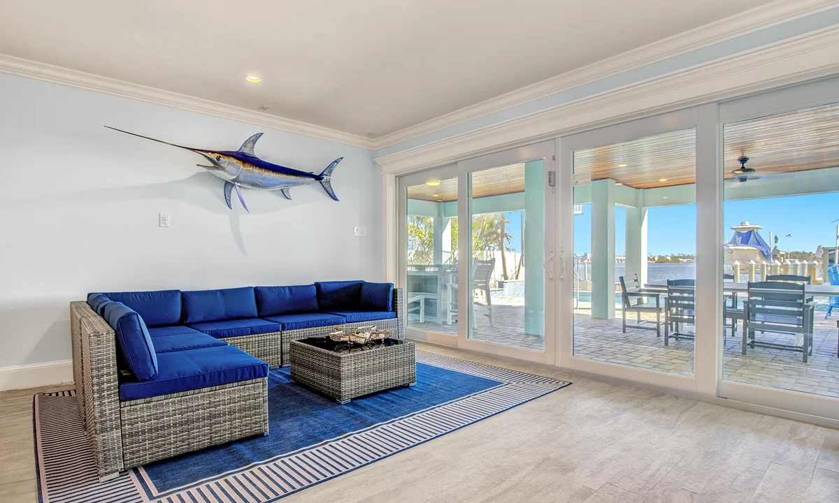 Wander Bradenton Escape #26