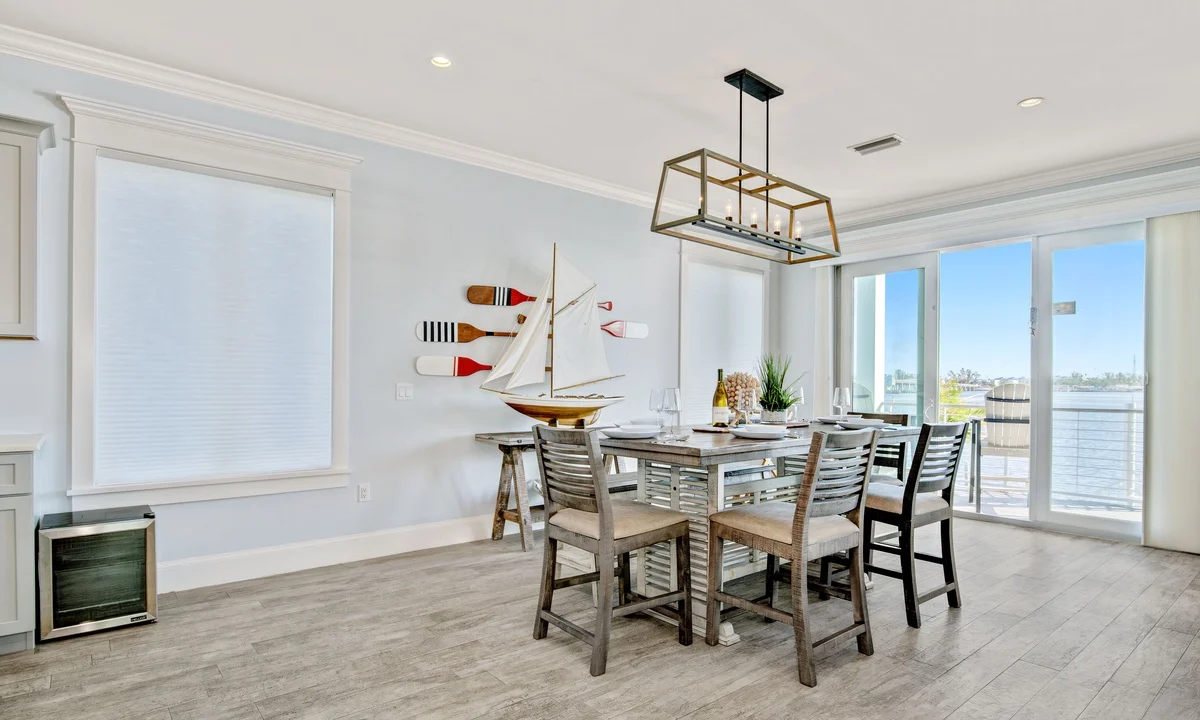 Wander Bradenton Escape #16