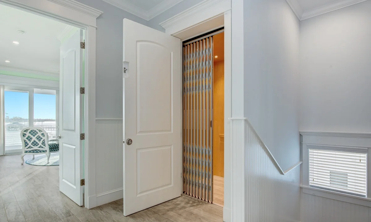 Wander Bradenton Escape #20