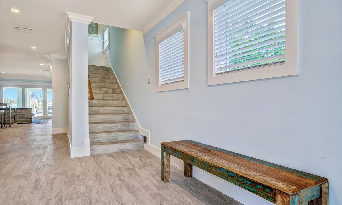 Wander Bradenton Escape #38