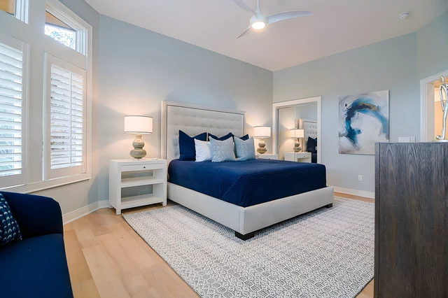 Bedroom 1 image 1