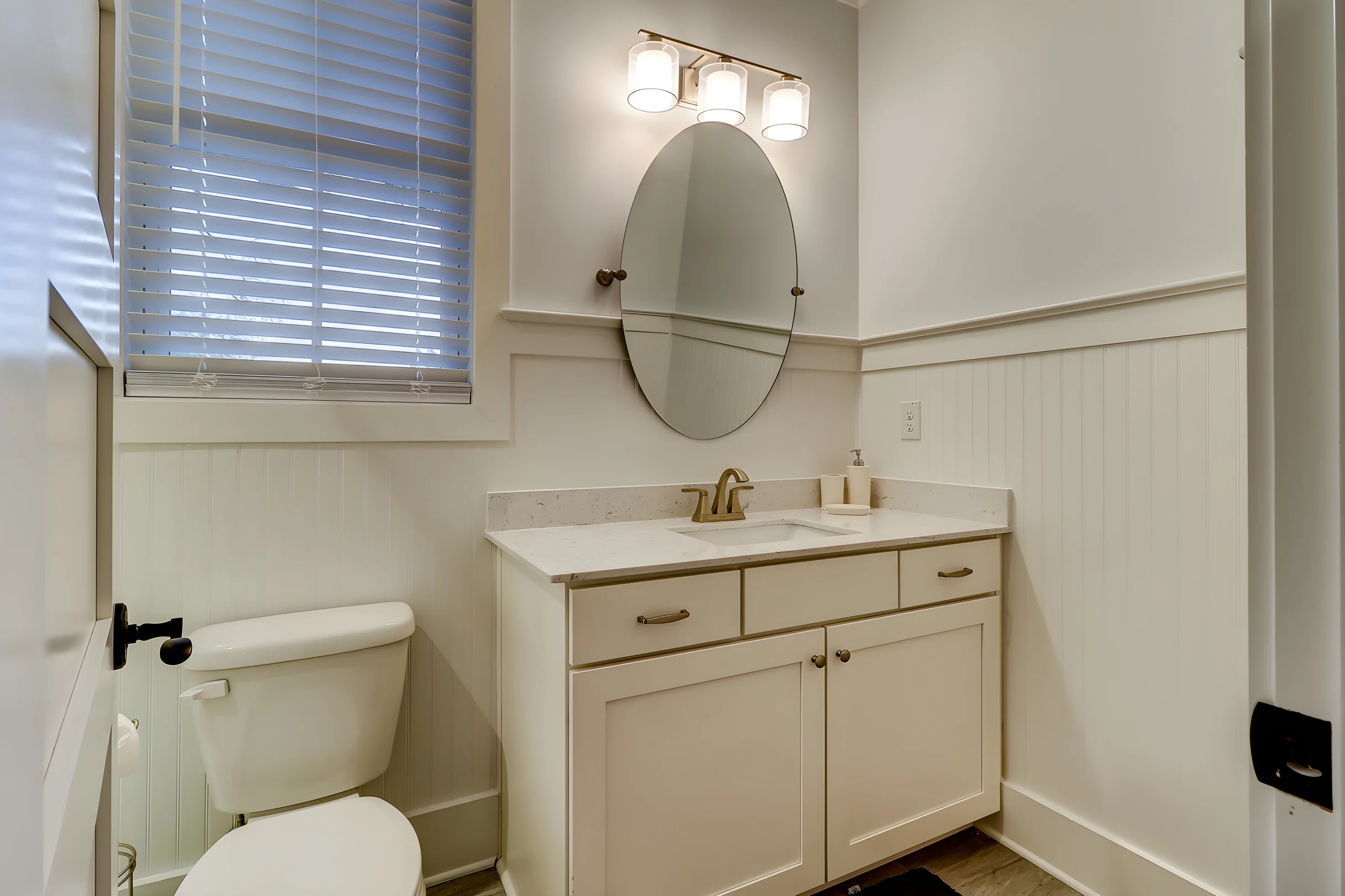 AV3-23: 3 23rd Avenue #15