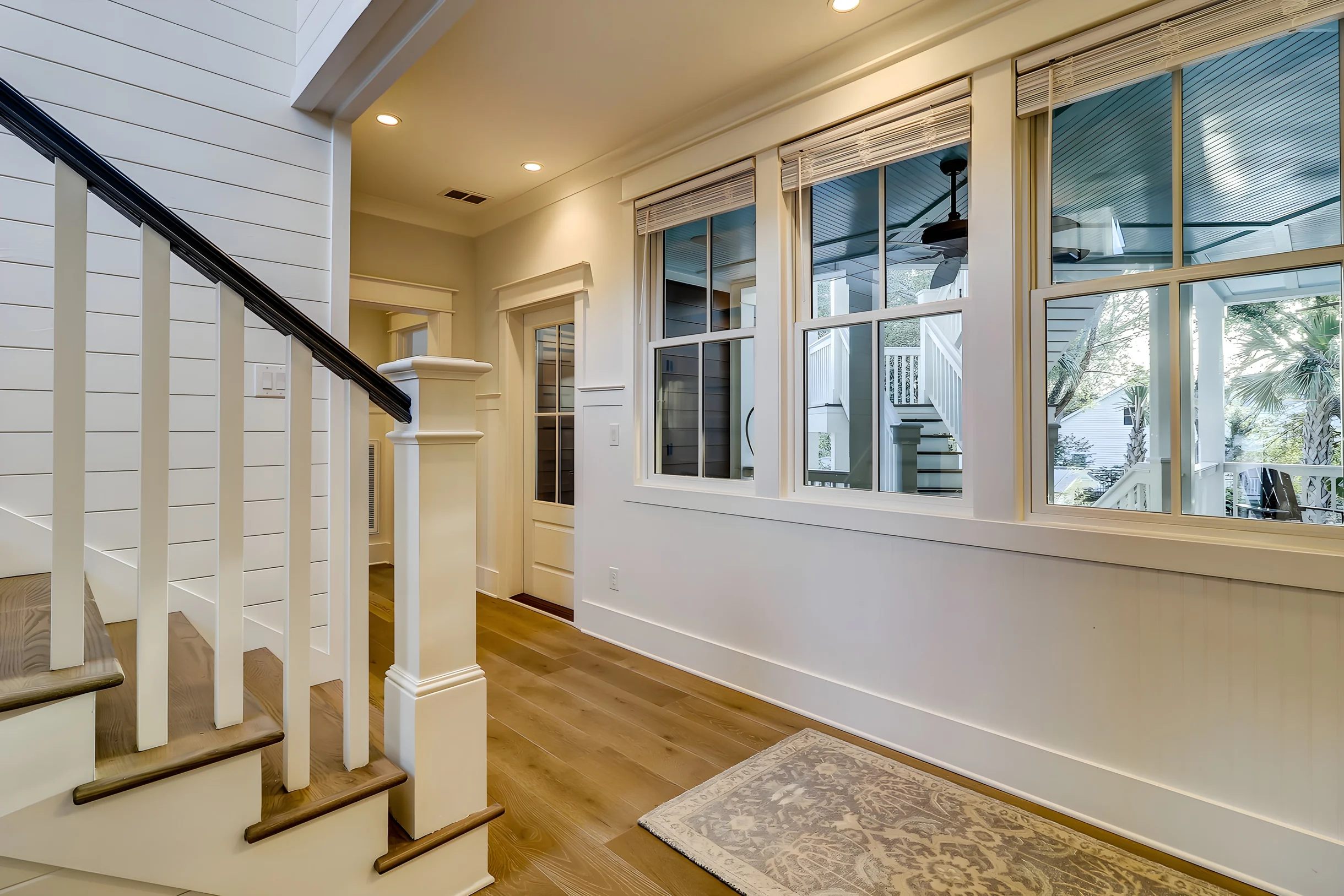AV3-23: 3 23rd Avenue #14