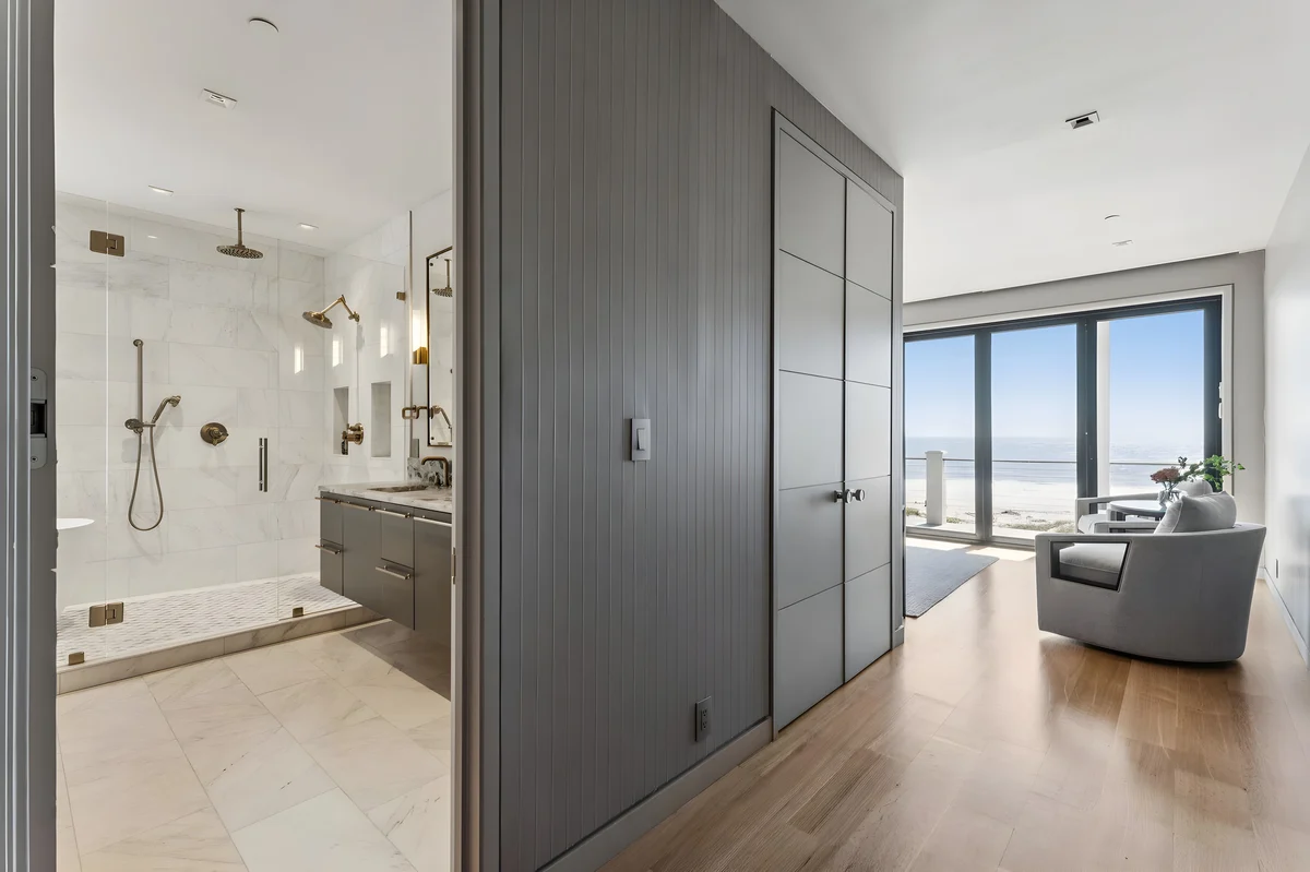 Wander Palms Breeze Haven