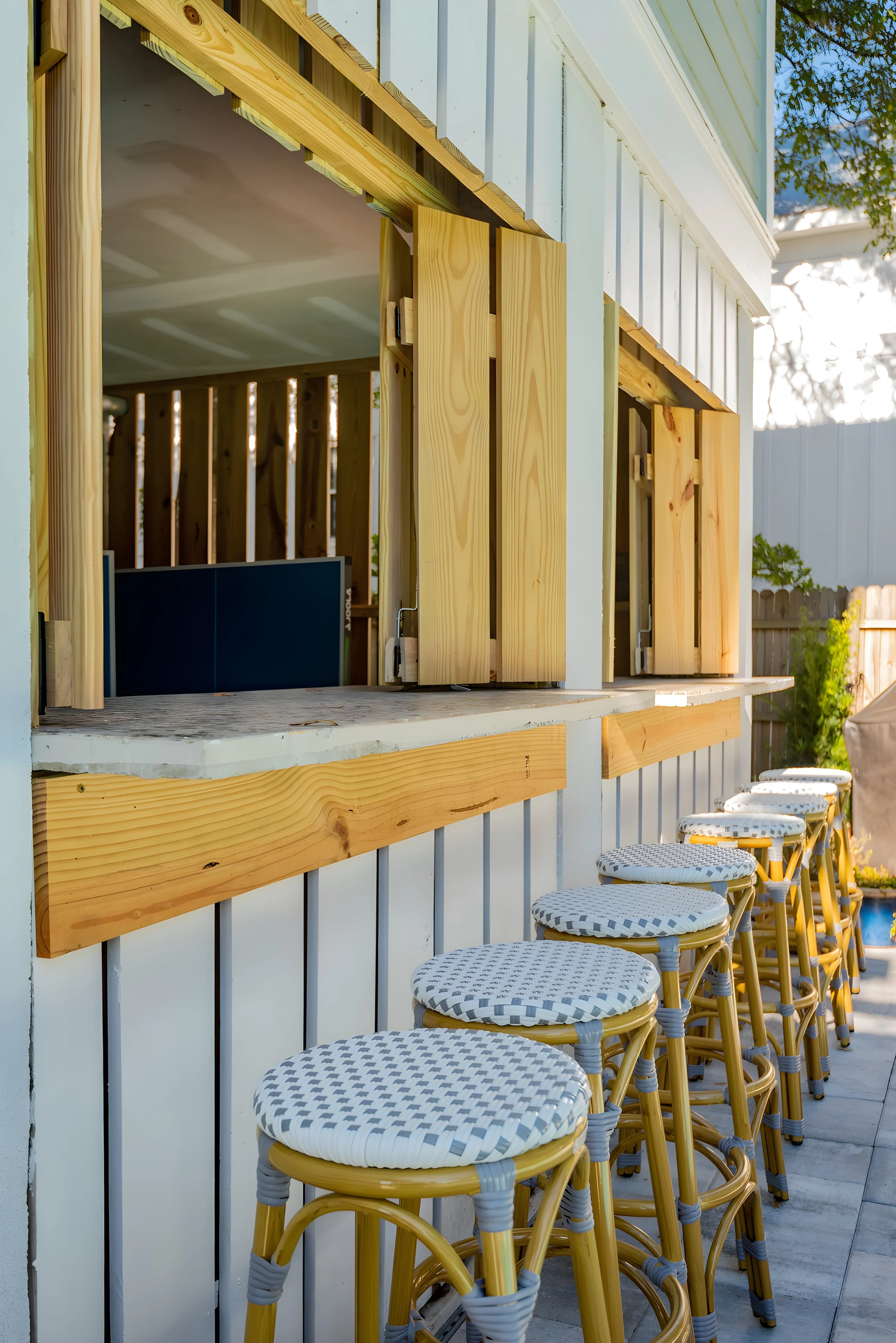 Wander Palms Island Glow #54