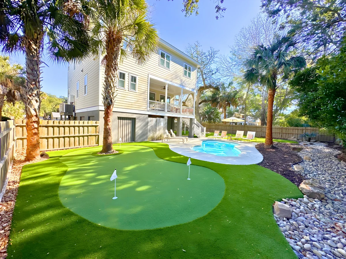 Wander Palms Beach Dunes