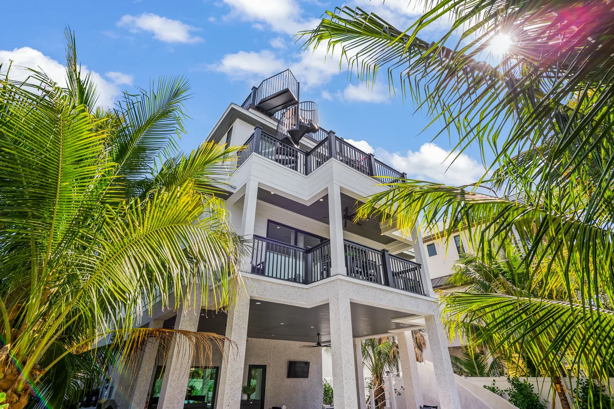 Wander Siesta Tides #55