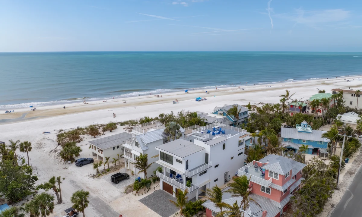 Wander Anna Maria Glow