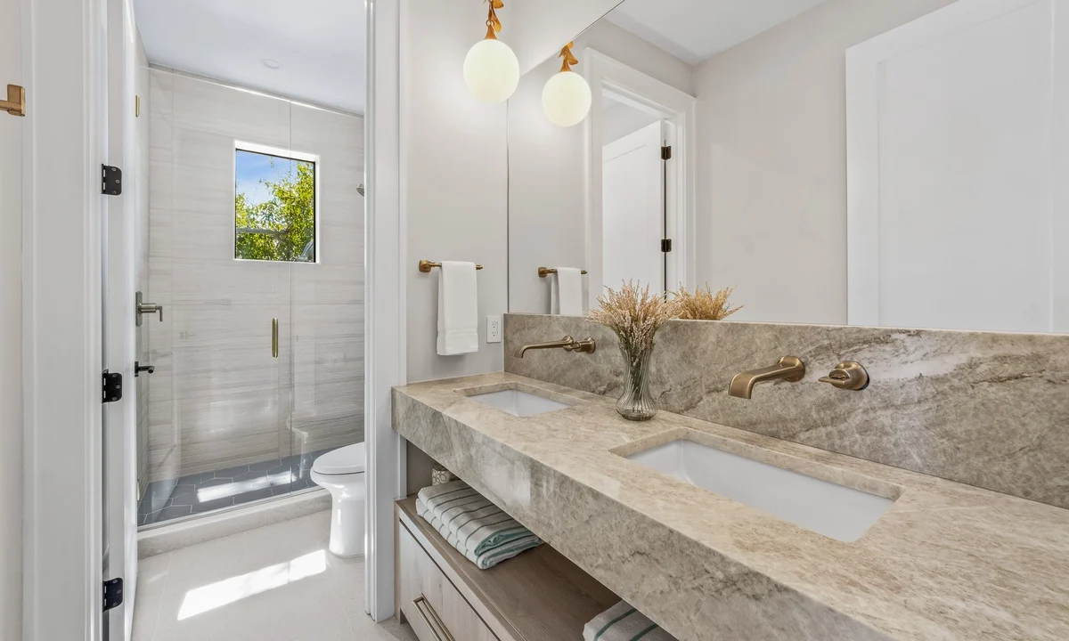 Wander Bradenton Beach Sanctuary #14