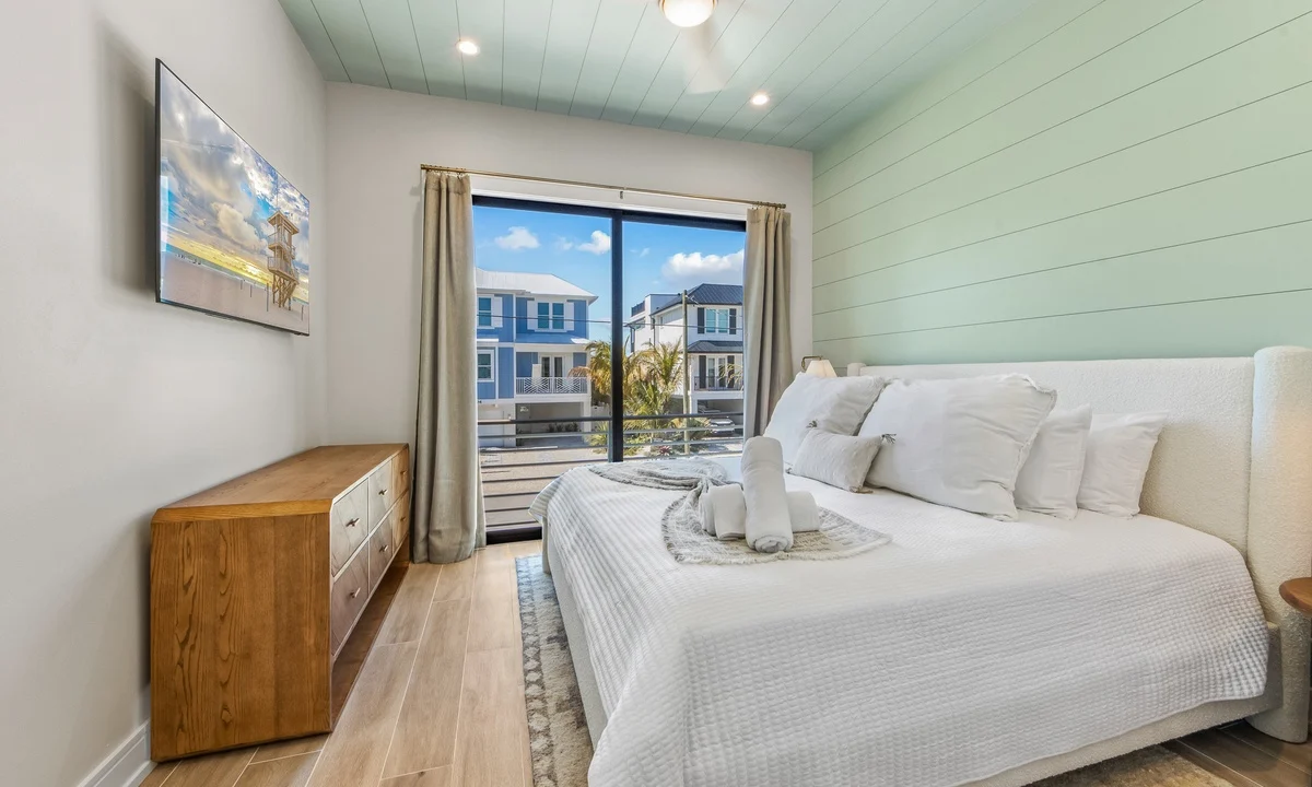 Wander Bradenton Beach Sanctuary #32