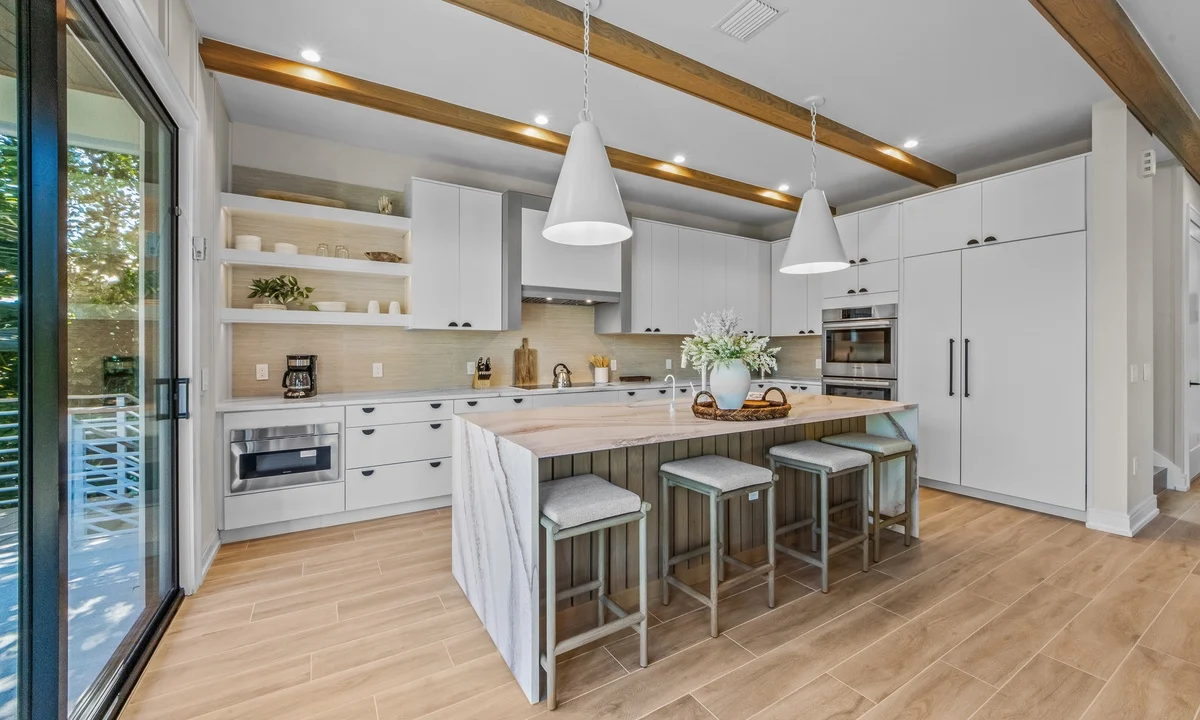 Wander Bradenton Beach Sanctuary #18